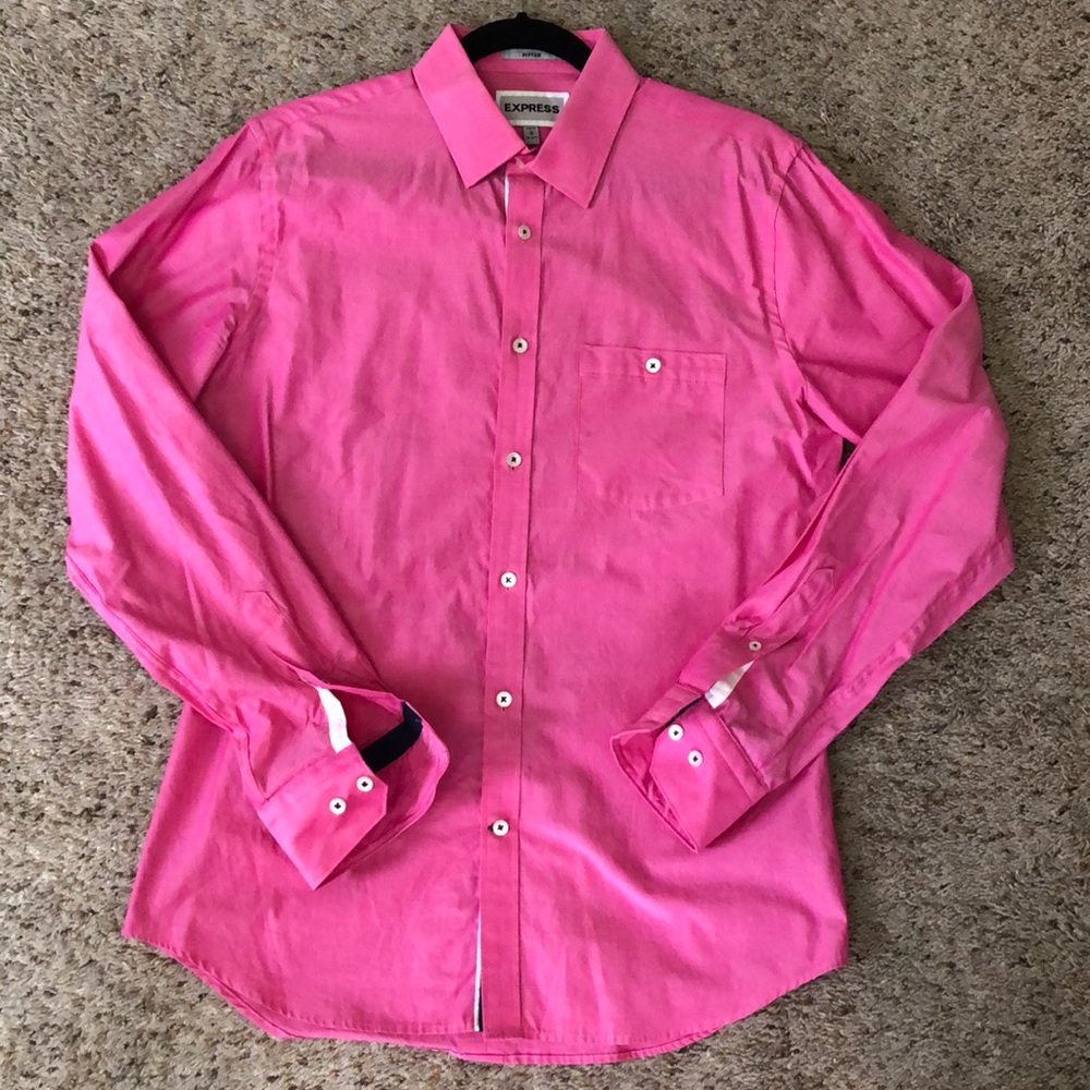 Mens M NWOT Express Fitted Pink button down shirt